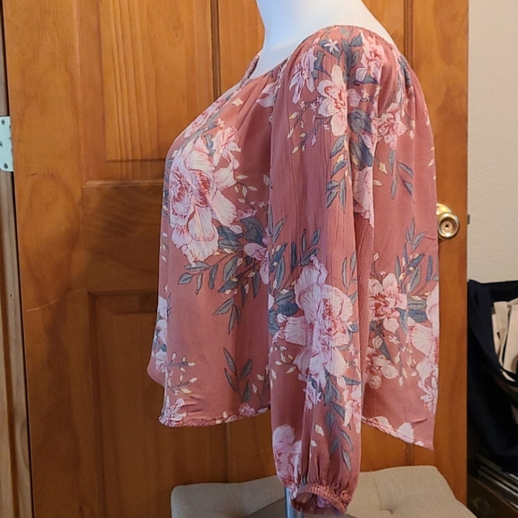 Billabong Off Shoulder Top - Picture 2 of 7